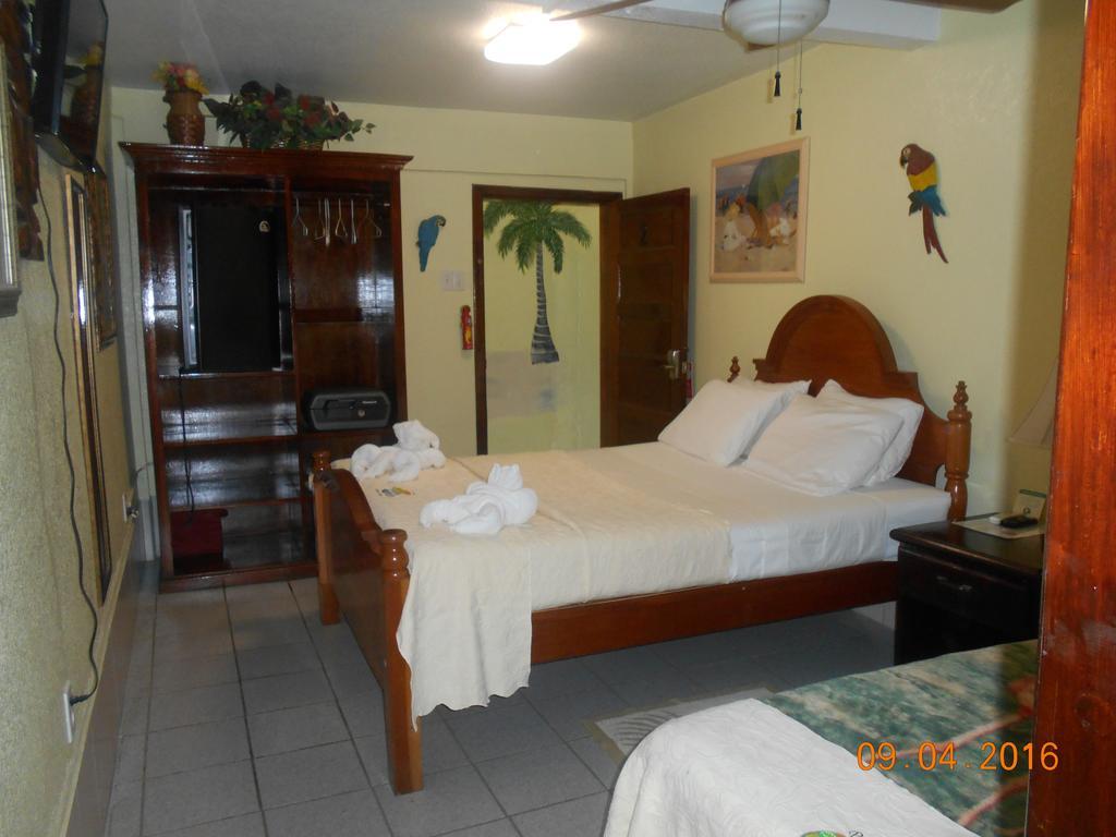 Placencia Alan'S Paradise Hotel מראה חיצוני תמונה